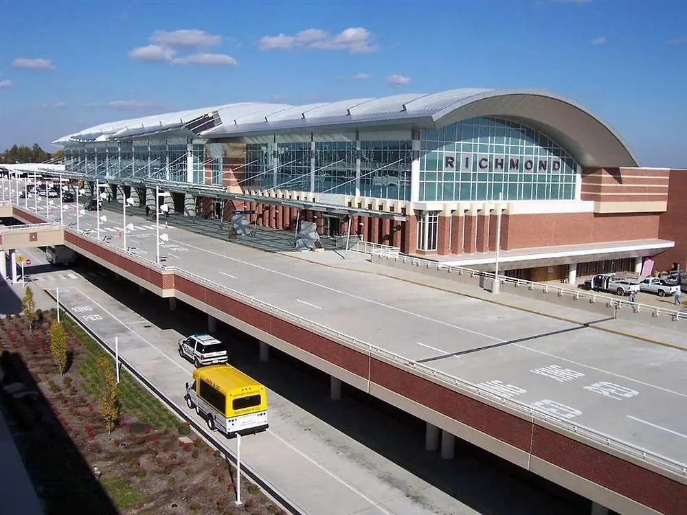 Sheraton Richmond Airport Hotel Sandston 3*,
